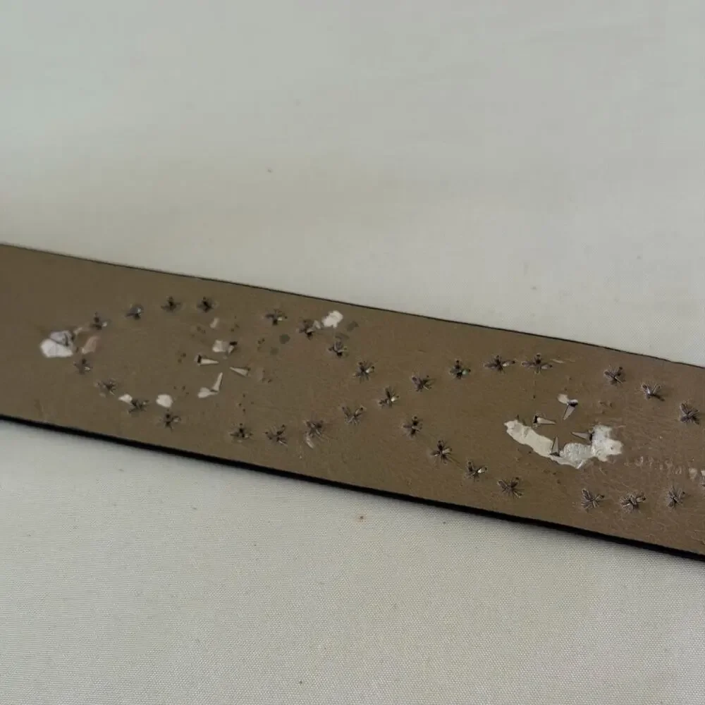 Unbranded belt good